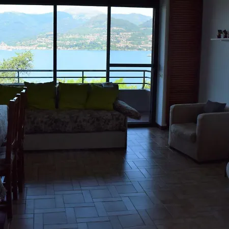 דירה Roccolo Miralago By Interhome
