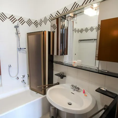 Roccolo Miralago By Interhome דירה Cerro (Laveno-Mombello)