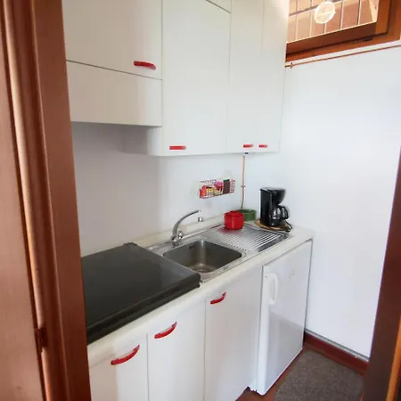 Roccolo Miralago By Interhome דירה *